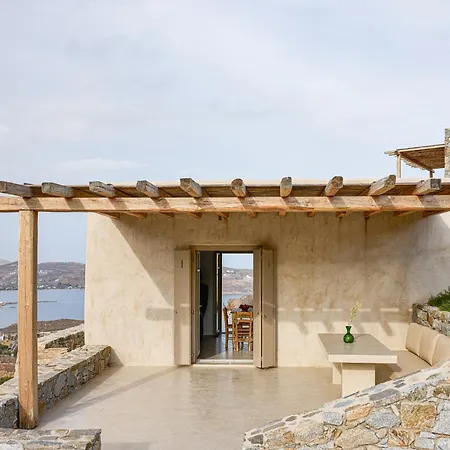 Villa Great View, Small