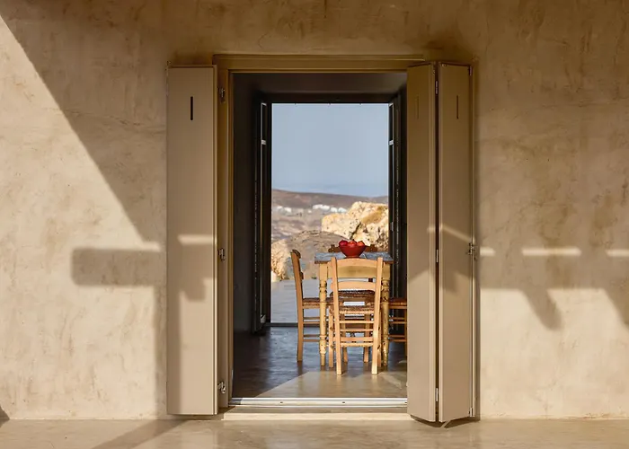 Great View, Small Villa *